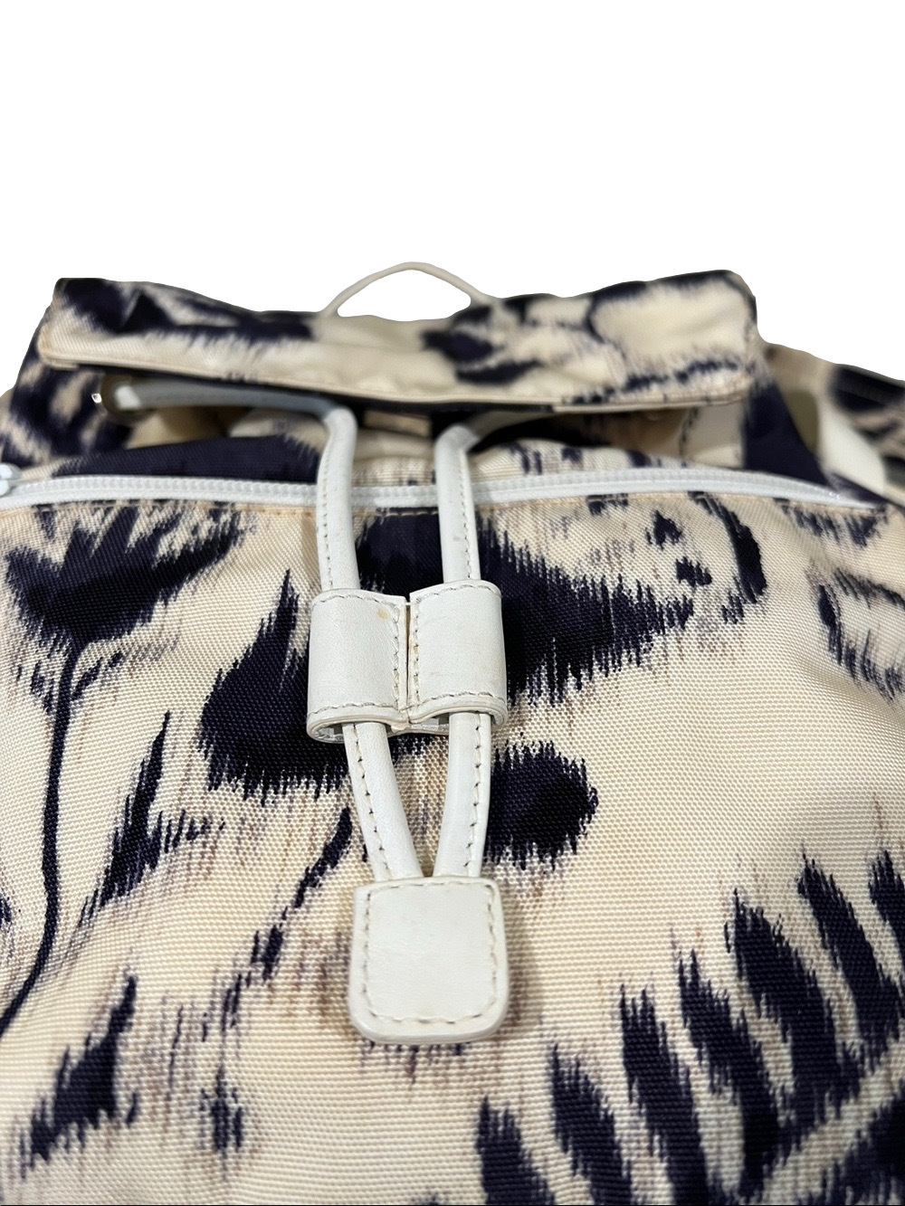 Gucci Floral Cream and Black Backpack EUC - Picture 10 of 16
